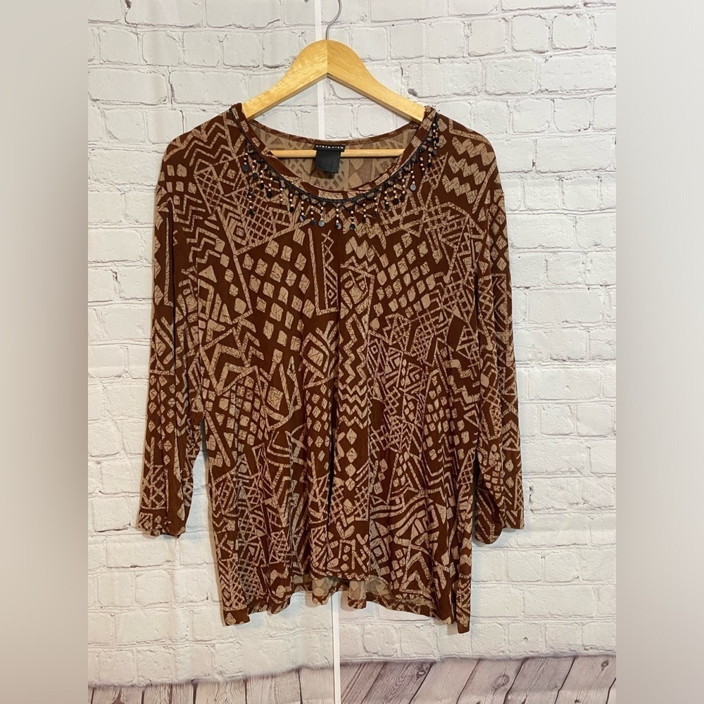 Citiknits Top Cute Brown Tribal Beaded Slinky Stretch Travel Knit Popover Shirt